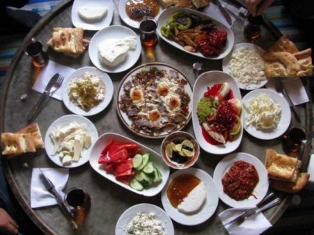 bir-lezzet-yolcugu-diyarbakir-kahvaltisi-5108274_5855_o
